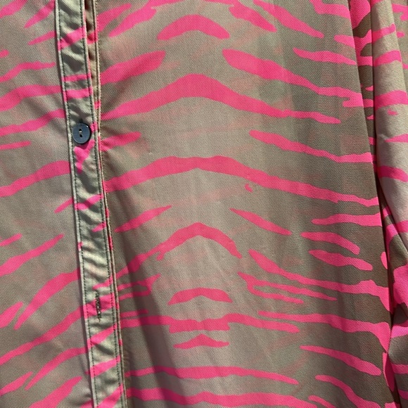 Beach Bunny Swimwear Neon Pink Tan Tiger Stripe Cover Up Shirt L Swim Beach - Picture 6 of 7